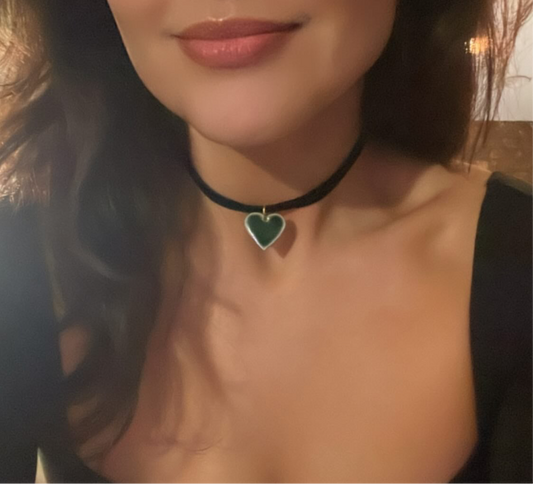 Small Heart Velvet Choker